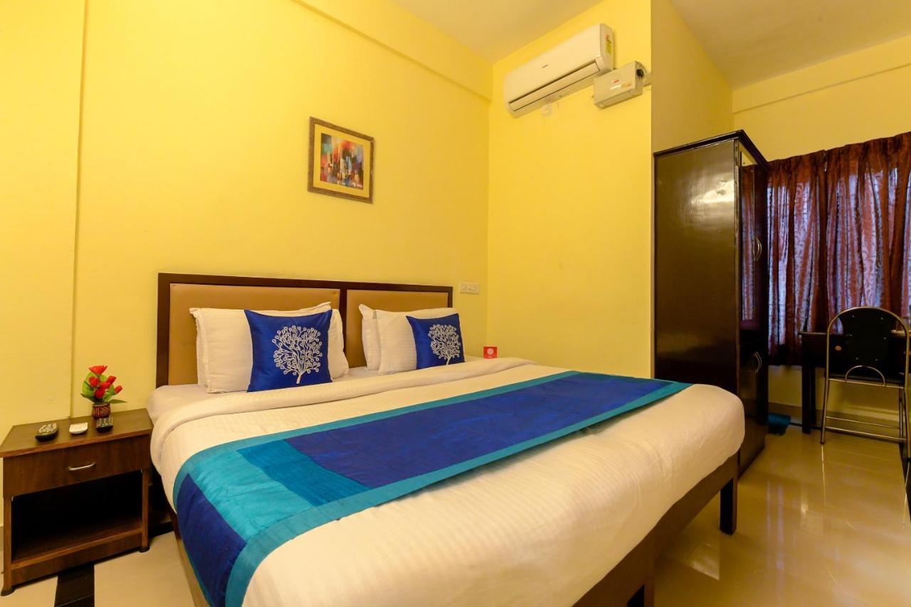 Oyo 8273 Diamond Inn Kochi Екстериор снимка