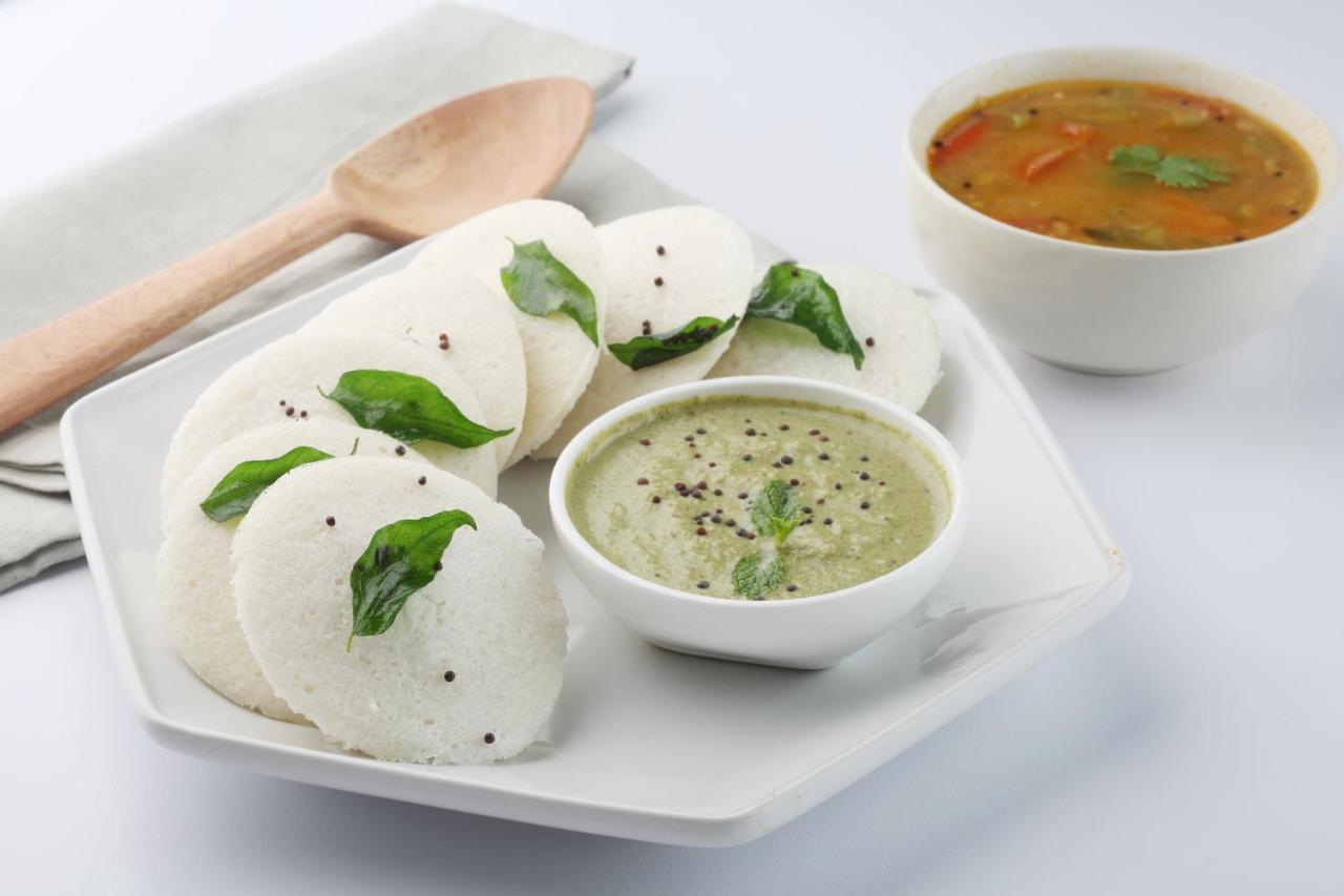 Oyo 8273 Diamond Inn Kochi Екстериор снимка